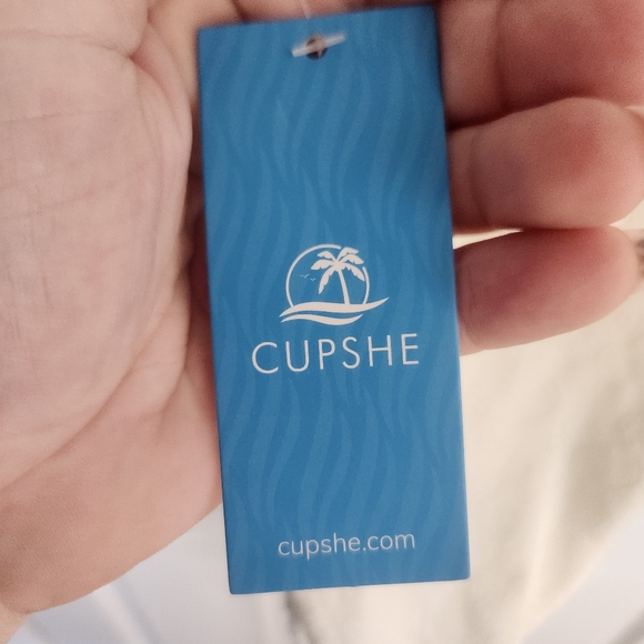 Cupshe NWT Size Large Cream Lace O Ring Strappy Back One Piece Swimsuit Summer - Picture 4 of 7